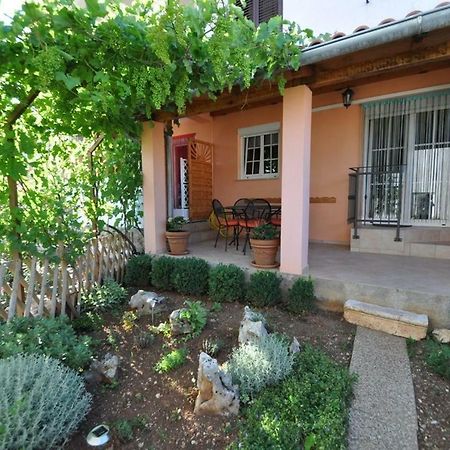 Apartments In Vrbnik/Insel Krk 13597 외부 사진